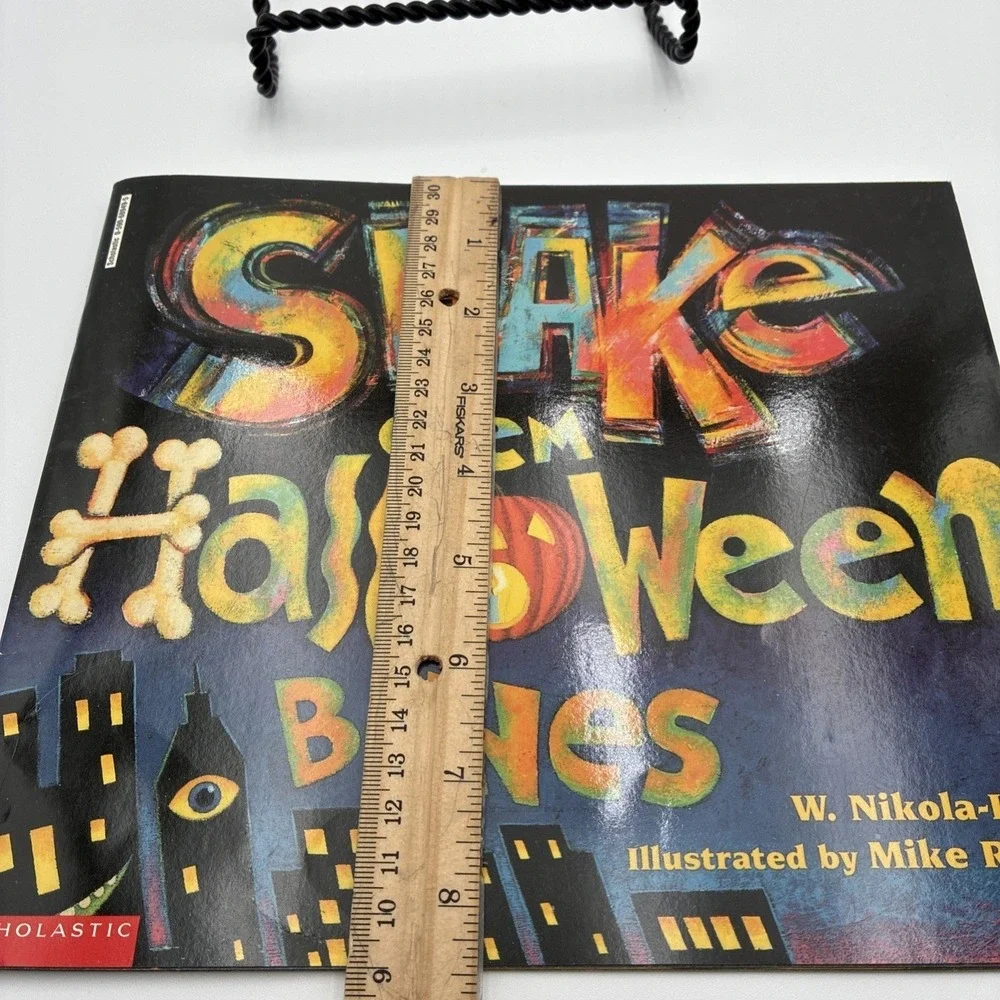 Shake Dem Halloween Bones W Nikola-Lisa Mike Reed Scholastic Paperback 1998